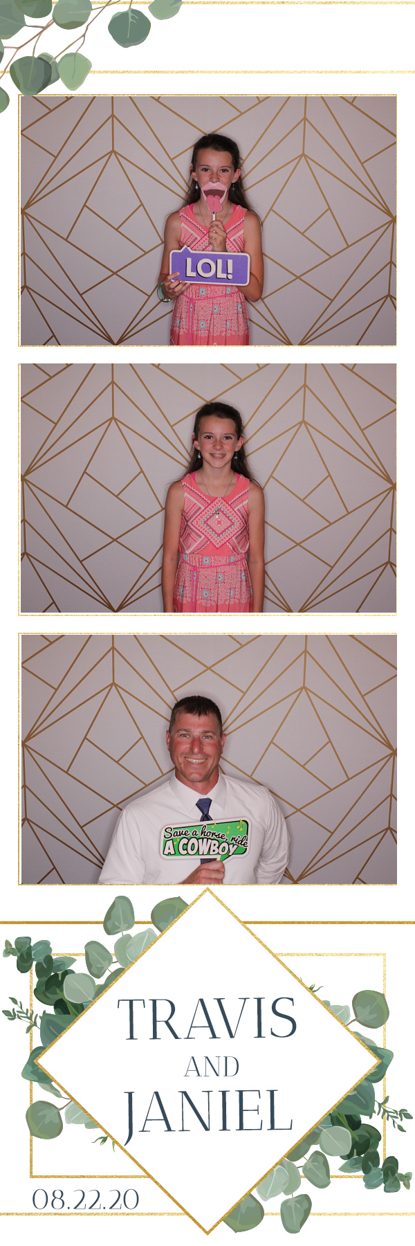 Jacquie & Dennis’ Wedding | View more photos from the event at gallery.photoboothbillings.com/u/PhotoBoothBillings/Jacquie-Dennis’-Wedding-0